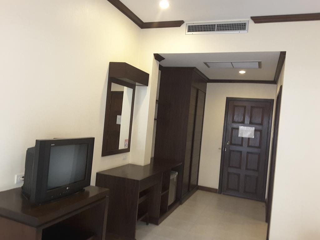 Baan Kingkeaw Thamdee Khách sạn 2*